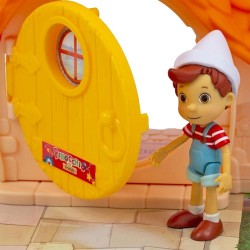 Pinocchio Casa di Geppetto con 2 personaggi 
